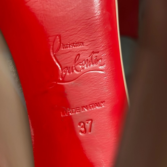 Louboutin Altadama 140MM Nude Patent - 37 - Picture 10 of 10